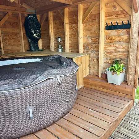 Villa Ma Maison En Bois Avec Jacuzzi Lavelanet